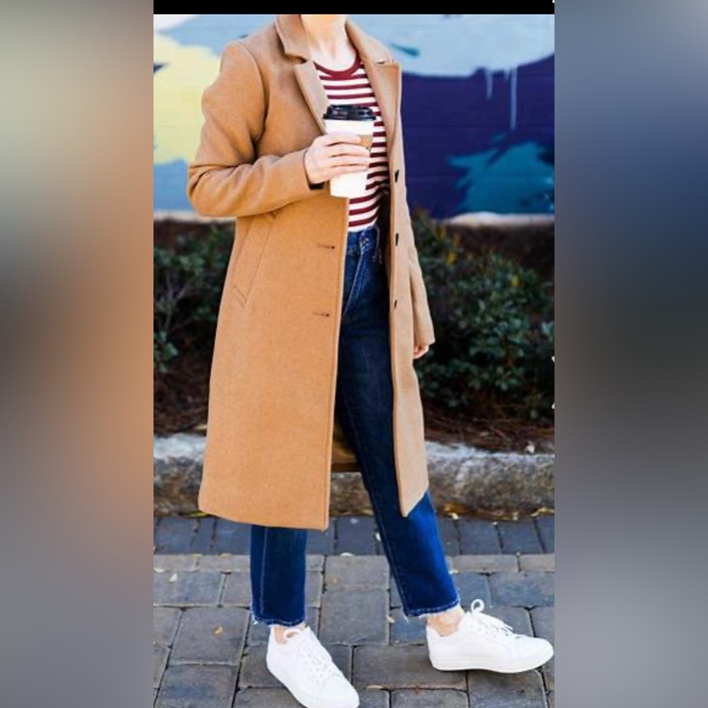 Abercrombie & Fitch Tan Dad Coat